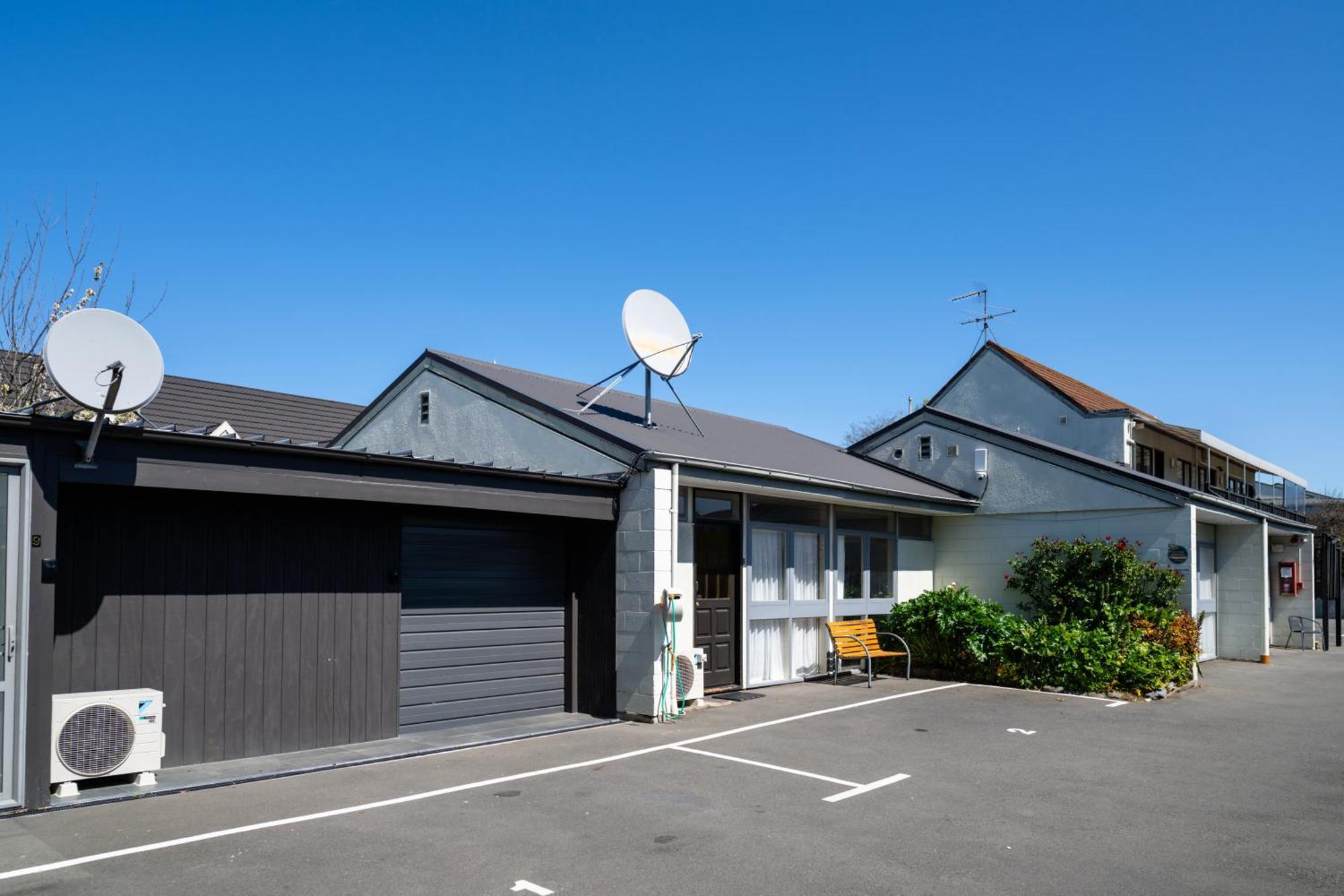 Merivale Court Motel & Apartments Christchurch Exteriör bild
